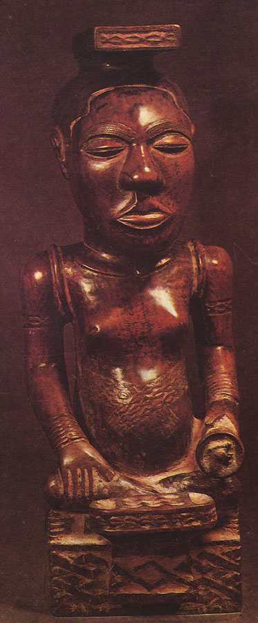 96 Статуя короля Шамба Болонгонго. Дерево. Народность бакуба, Заир. Британский музей, Лондон