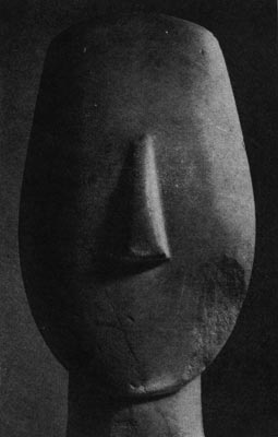 11а. Голова мраморной статуэтки с Киклад-ских островов (остров Аморгос). Ок. 2000 г. до н. э.  Париж. Лувр.