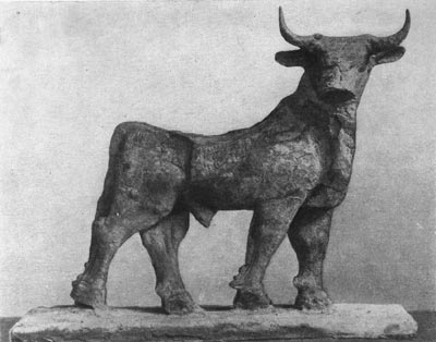 16а. Статуэтка быка из Эль-Обейда. Медь. Около 2600 г.. до н. э. Филадельфия. Музей.