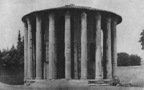 2586. Круглый храм на Тибре в Риме. 1 в. до н. э.