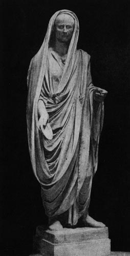 265а. Статуя римлянина, совершающего возлияние. Мрамор. 1 в. до н. э. Рим. Ватикан.