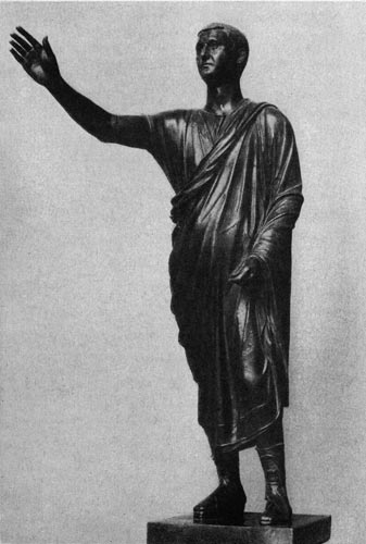 2656. Статуя оратора (так называемый Авл Метелл). Бронза. Около 100 г. до н. э.Флоренция.  Археологический музей.
