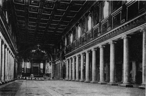 308а. Базилика Сайта Мариа Маджоре в Риме. Около 435 г. Внутренний вид (с позднейшими добавлениями).