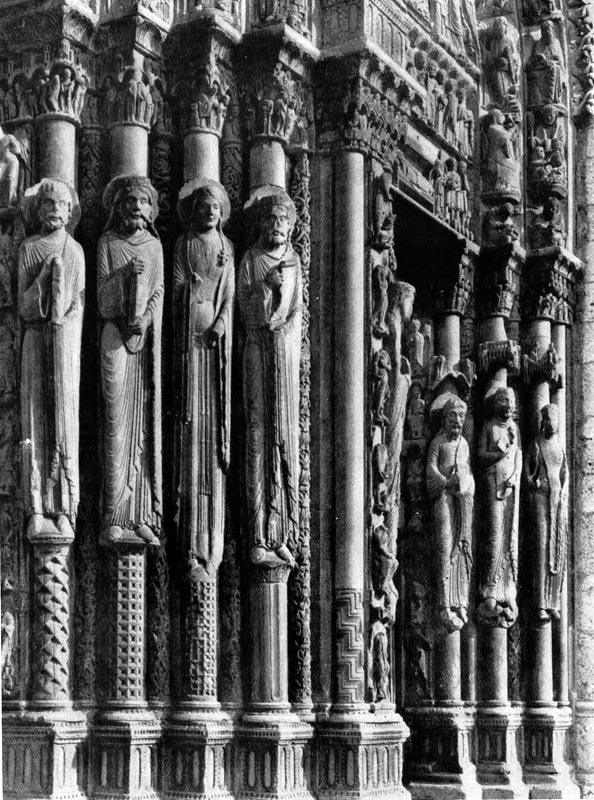 212.  Собор в Шартре. Порталы западного фасада (так называемый Королевский портал). Около 1135-1155 гг.