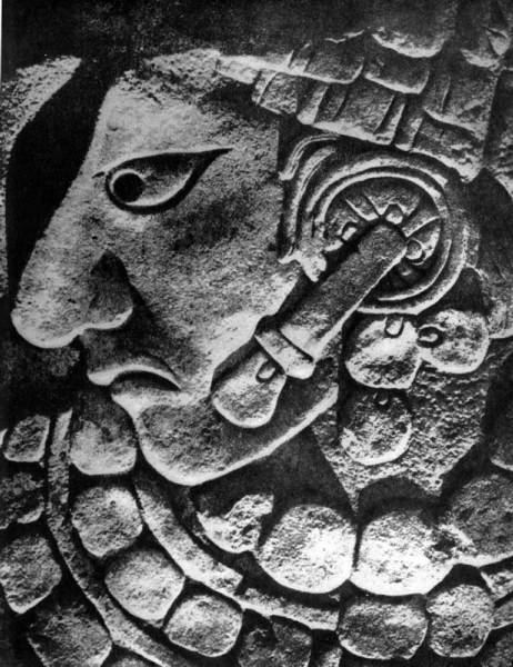  335. Стела в Бонампаке. Фрагмент. Культура майя. 